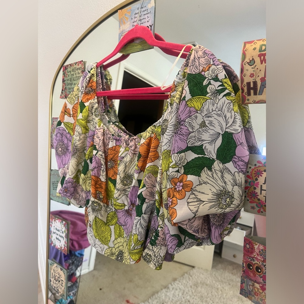 Evolutionary Floral Cropped Top